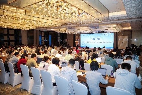 图12药学科研能力和写作水平提升高级研修班(现场1) 图12药学科研能力和写作水平提升高级研修班(现场1)